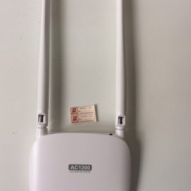 Wireless Router APTEK A122e
