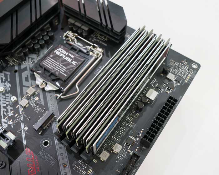 Ram DDR4 Colorful 16G/2666 Tản Nhiệt (BAPC16G2666D4S8 Y5CE19)